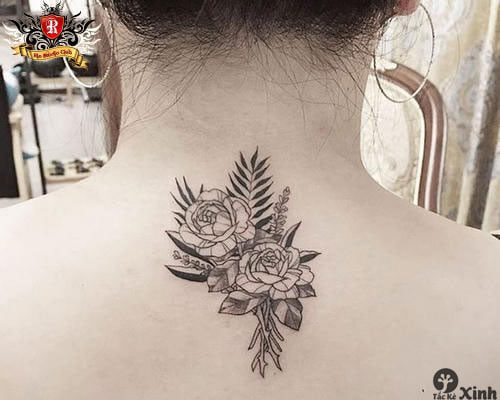 „Cháy nhà ra mặt chạm trổ…“